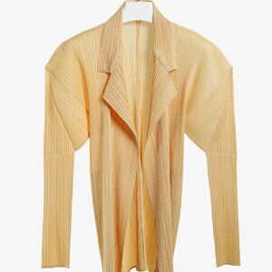 SALEPLEATS PLEASE ISSE MIYAKEトップス　イエロー Pleats Please Issey Miyake Bounce Knit Wide Bottom Ribbed